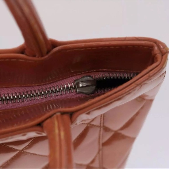 💎💕CHANEL Tote Bag Patent leather Reprint Pink CC Auth am4588 - Picture 13 of 16